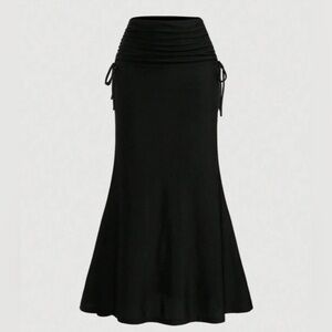 Elegant Black Women's Skirt